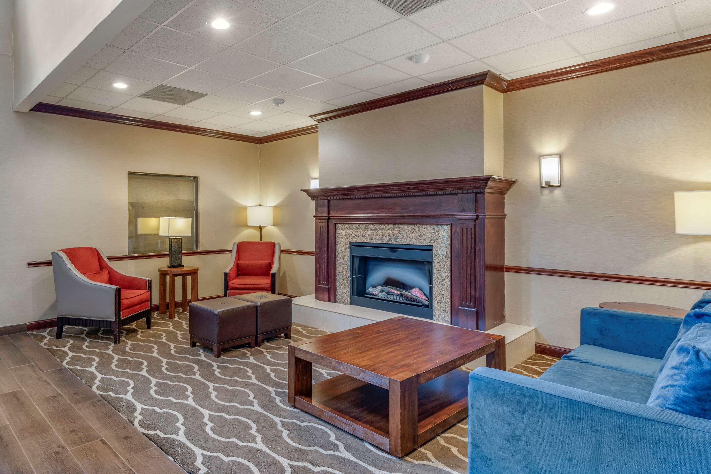 Comfort Inn & Suites St Louis-O'Fallon Kültér fotó