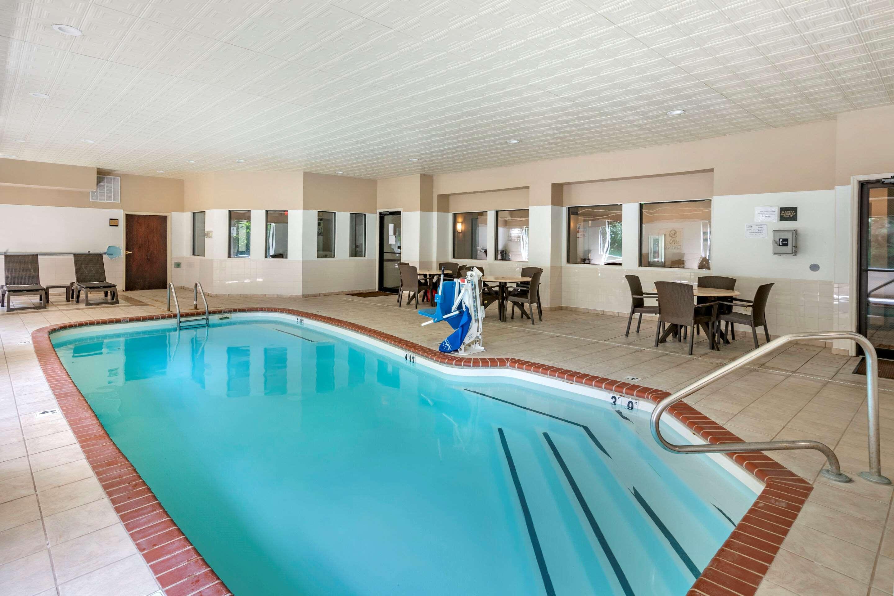 Comfort Inn & Suites St Louis-O'Fallon Kültér fotó
